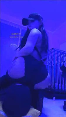 074313g9m99hfzsyois9s9.jpg