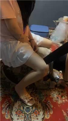 061103auk9c32hyc80y20r.jpg