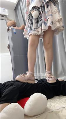 125027ihrkhr7kq2mpkexp.jpg