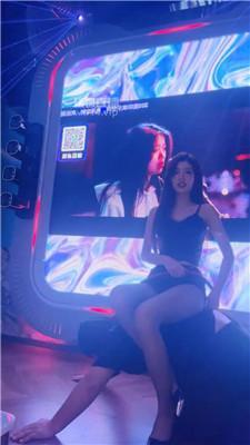 151033x930r50sotypvoop.jpg