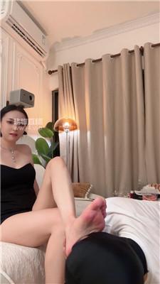 130840q99zfd1aa8fy87er.jpg