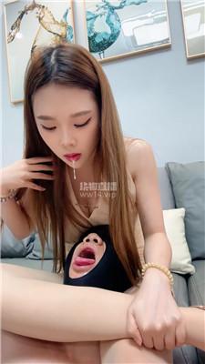 221816lu2yrblq0exf0uun.jpg