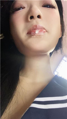 002052xc0hcsk36hppyp1t.jpg