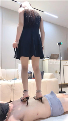 083540qiscunmm4uqnycyu.jpg