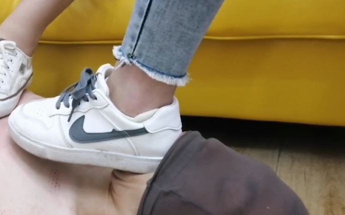 091706i42avrvvvlar7bb1 (1).jpg